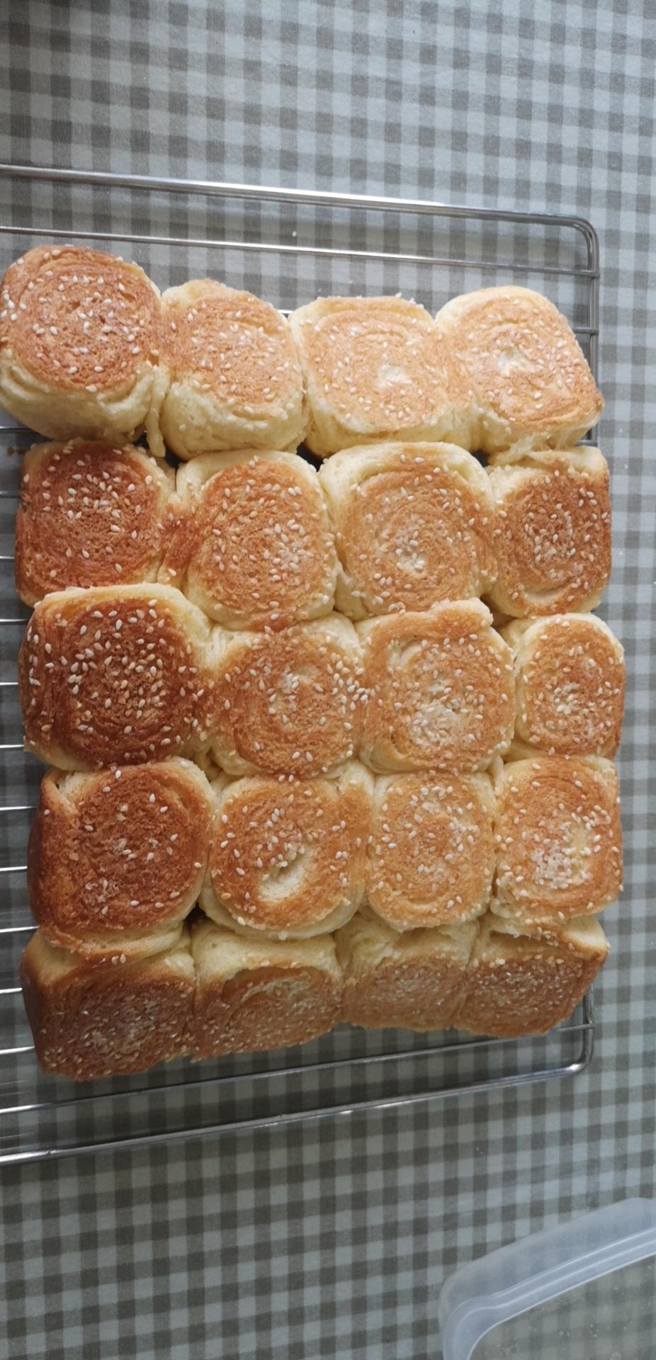 脆底蜂蜜小面包