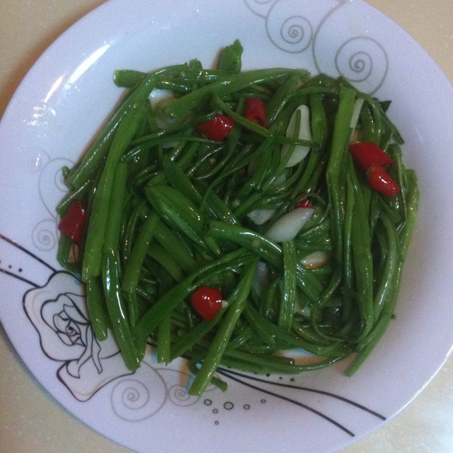 炝炒空心菜（不黑的秘密）
