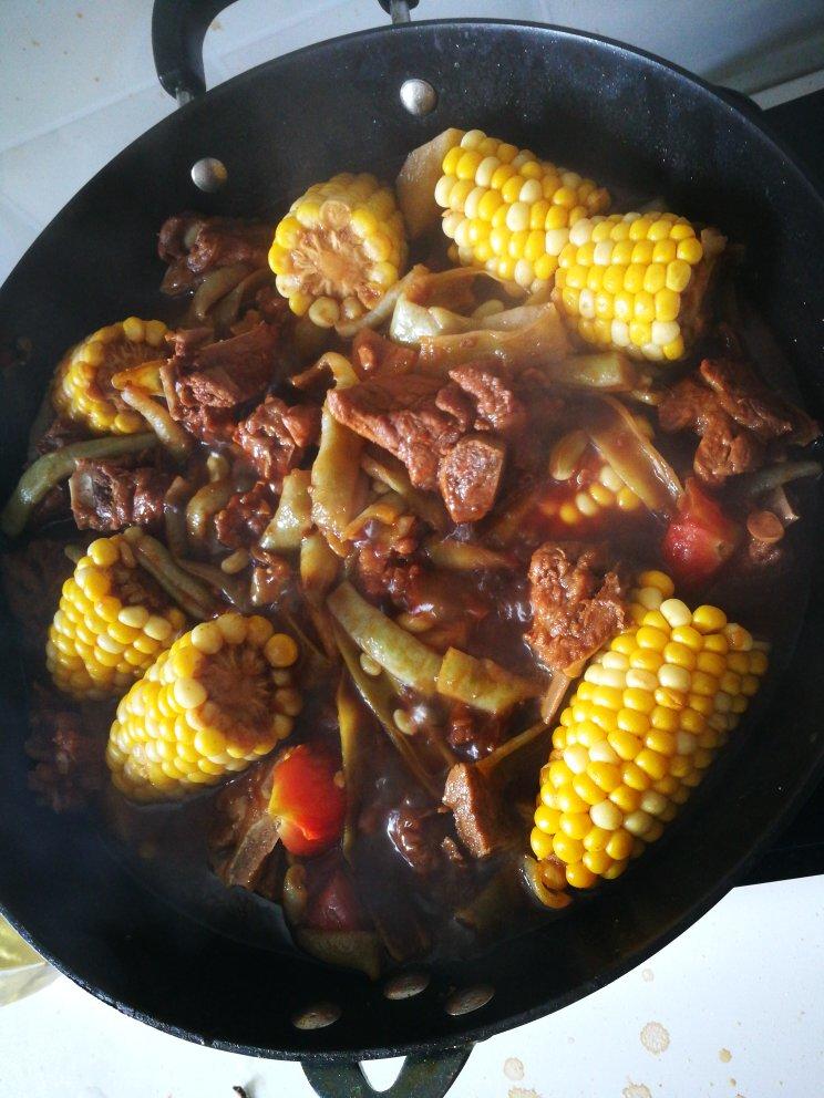 排骨土豆炖芸豆