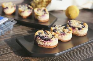 半熟芝士版蓝莓重芝士蛋糕的做法 步骤17