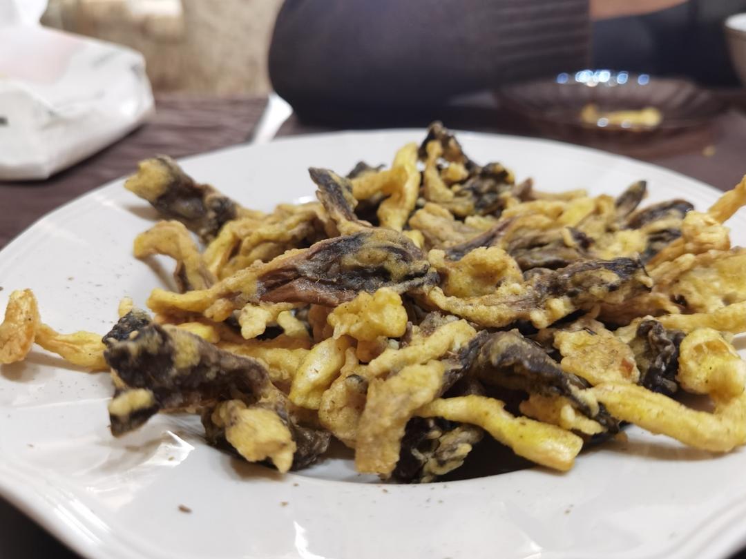 炸平菇（孜然、椒盐味）