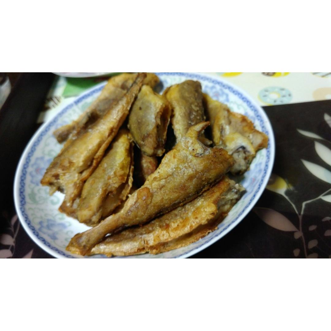 干煎黄花鱼