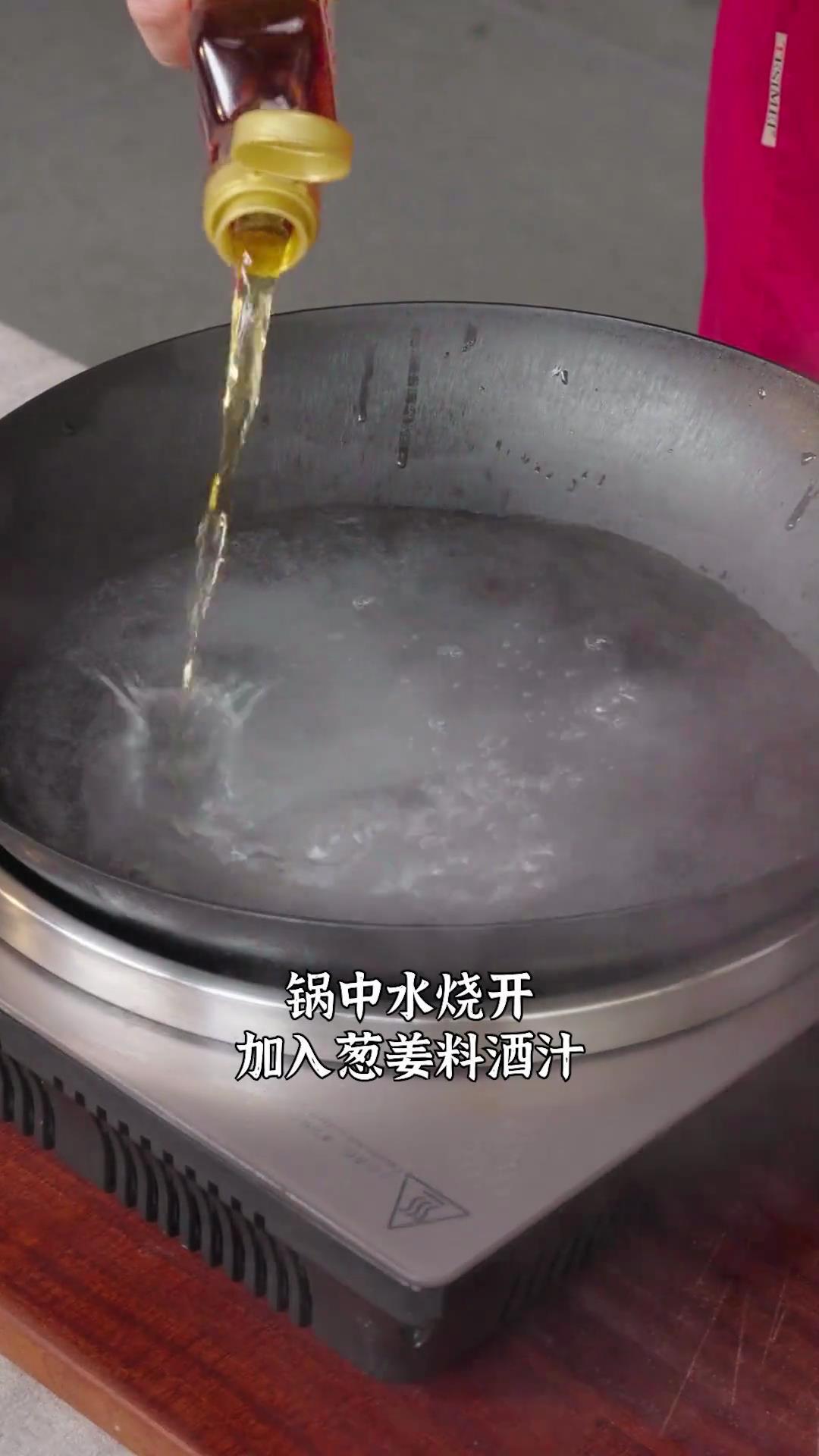 红菇猪肚鸡的做法 步骤7