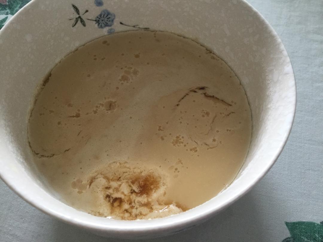 冬日里的暖心暖胃                        女性生理期必备甜品              红糖姜汁撞奶