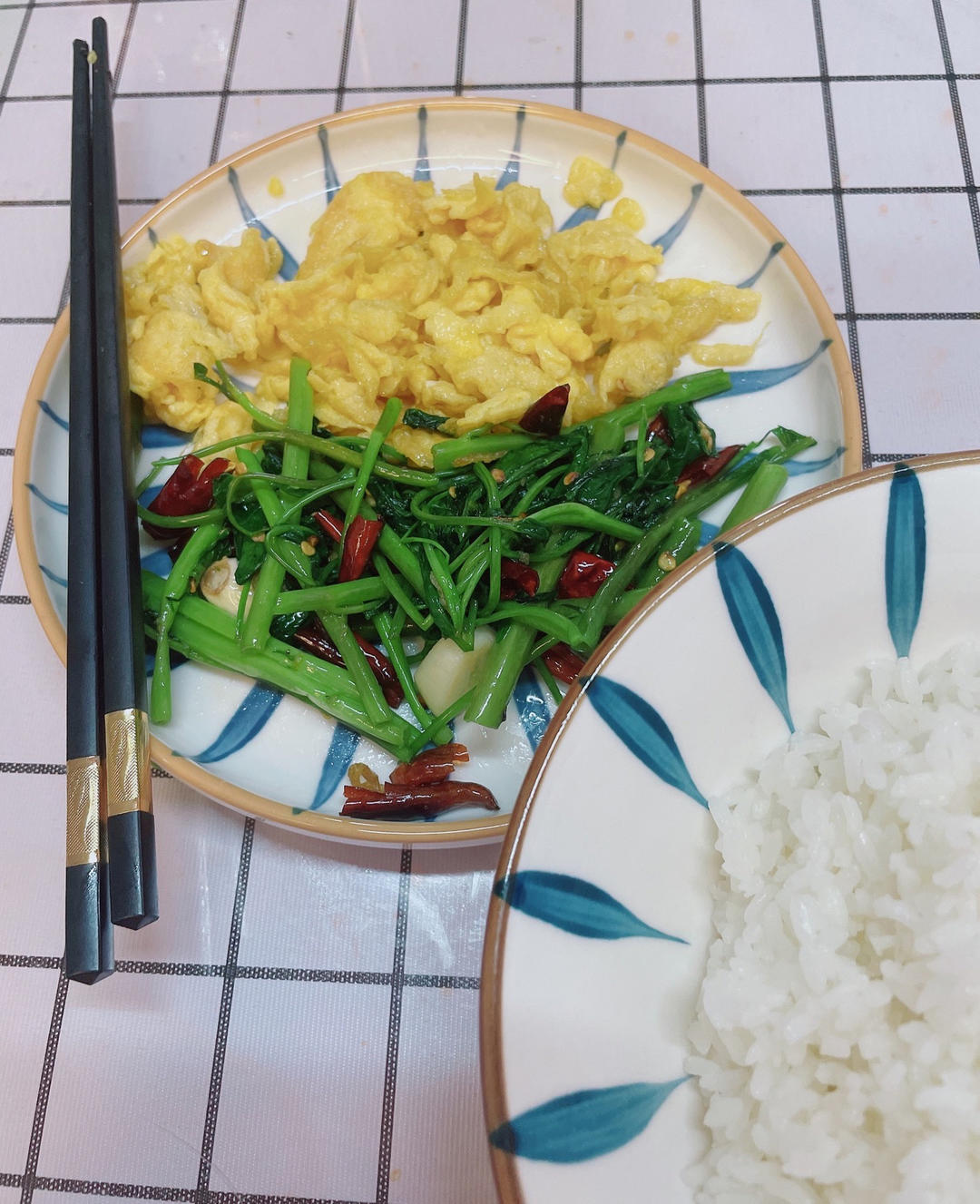 炝炒空心菜（不黑的秘密）