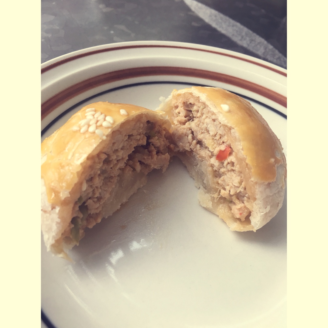 【肉酥饼】