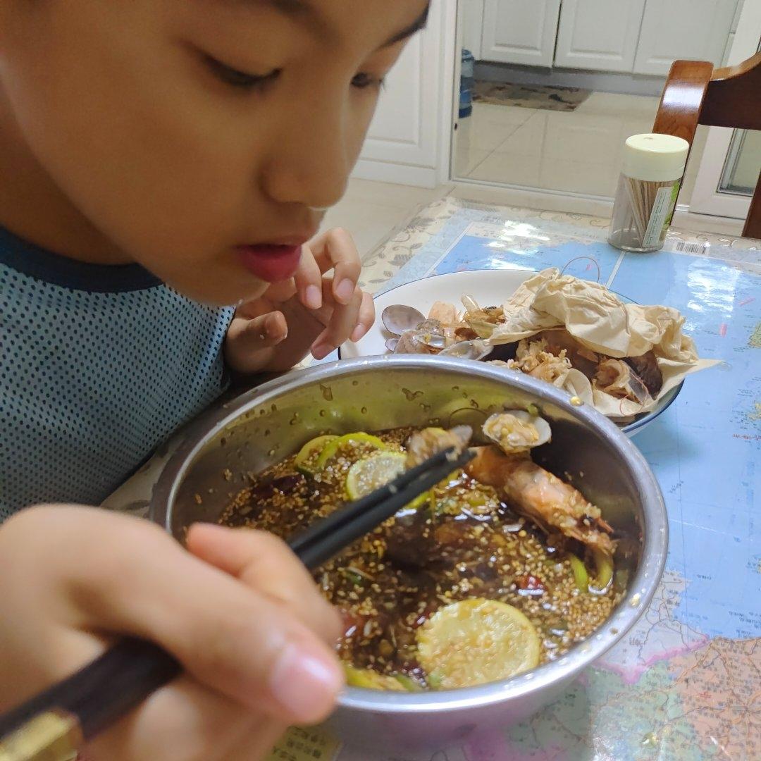 超简单的捞汁虾蛤