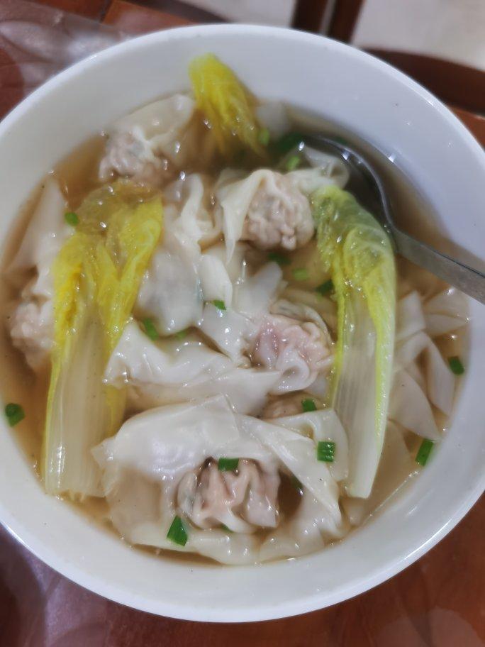 馄饨的包法（简单易学不跑馅儿）
