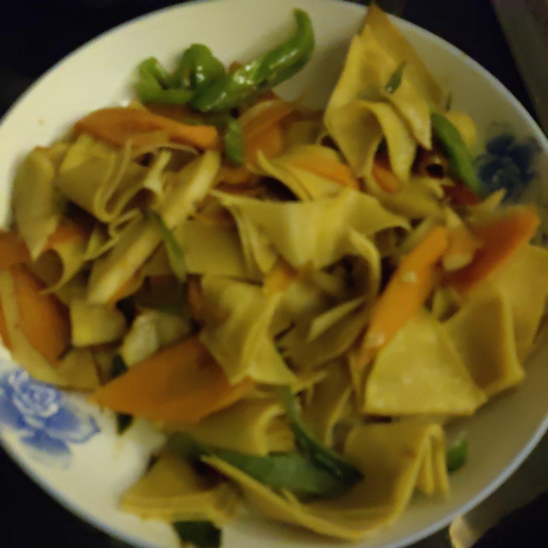素炒千张