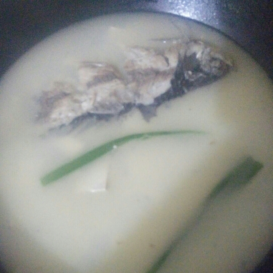 鲫鱼豆腐汤