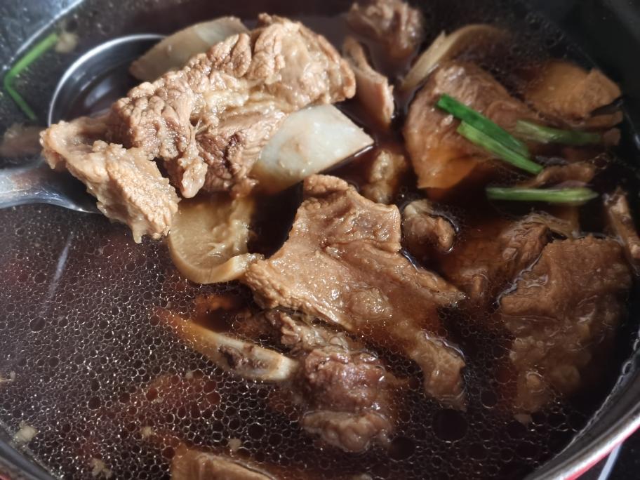 小🔥慢炖牛排骨的做法