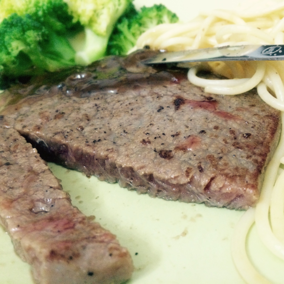 黑椒牛排