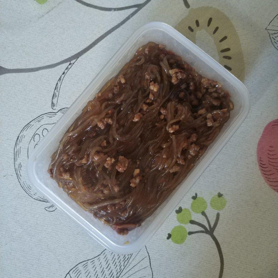 蚂蚁上树（红薯粉）