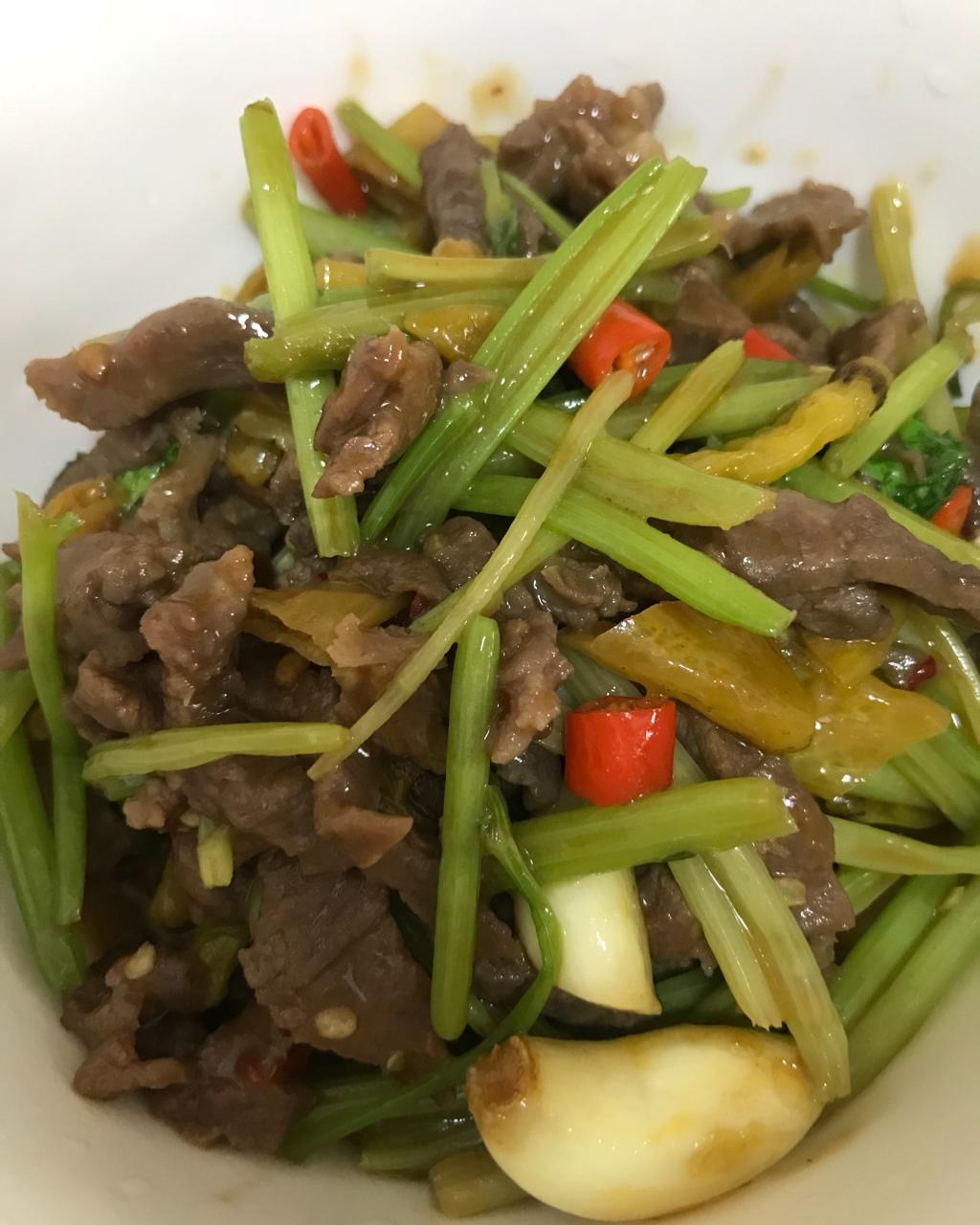 小炒牛肉