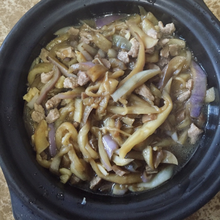 肉酱茄子煲