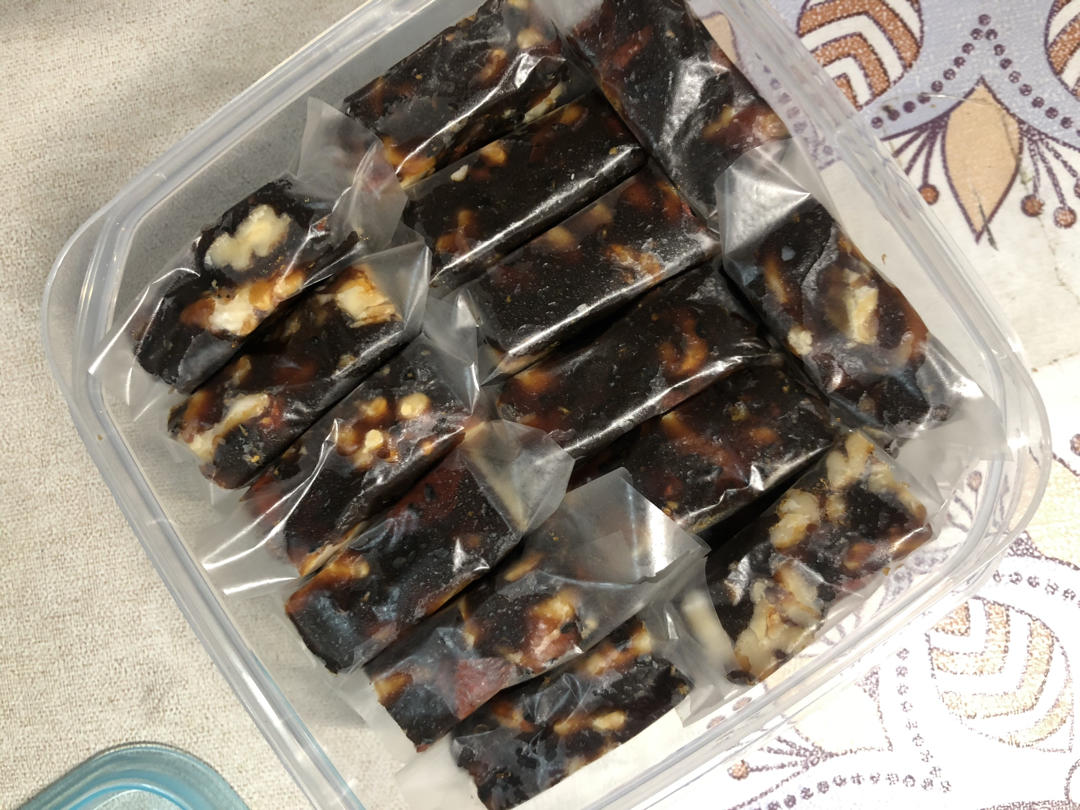 南枣核桃糕(枣泥核桃糖)