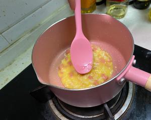 处理剩米饭（煎米饼）的做法 步骤5