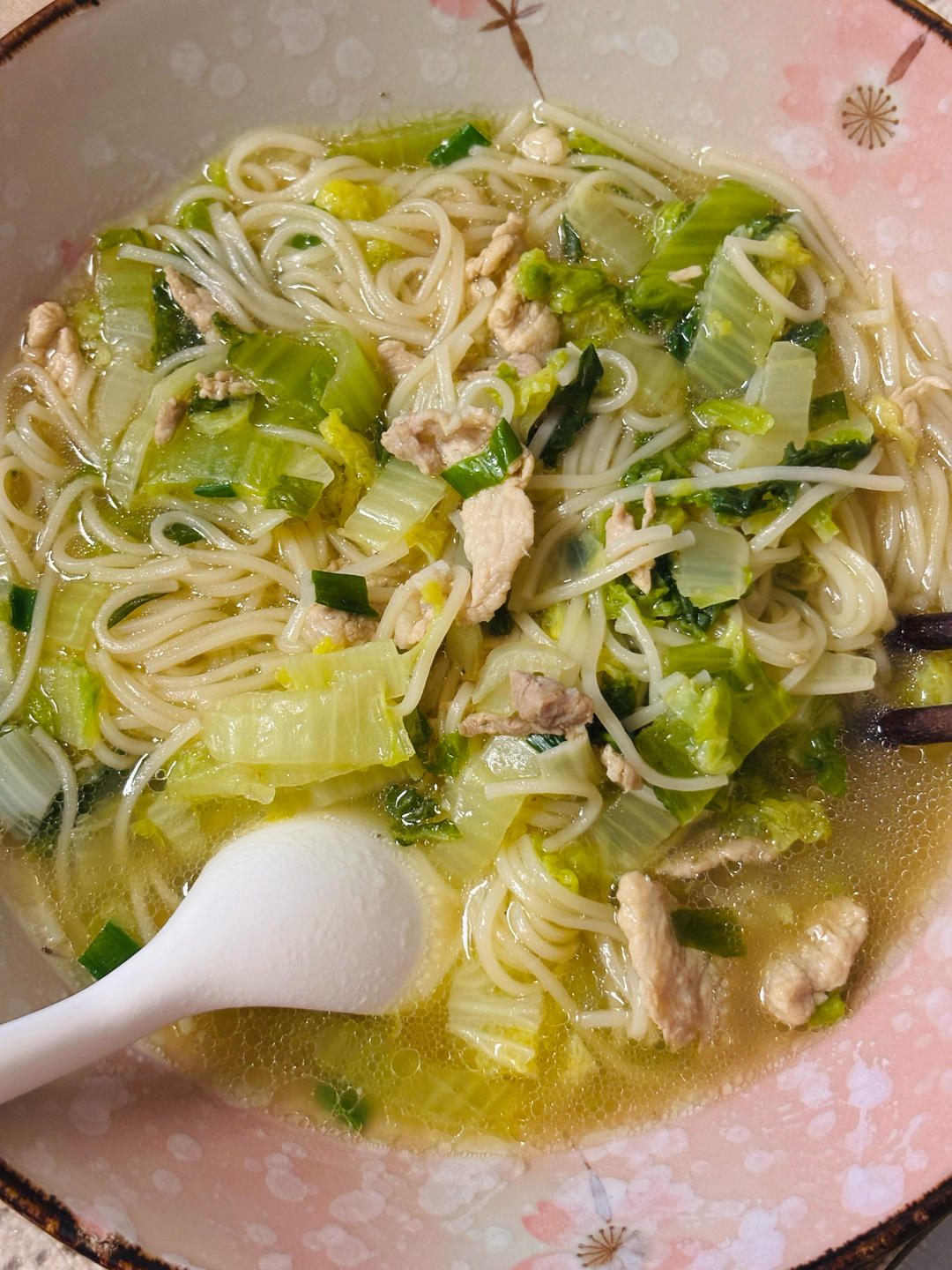 白菜肉丝炝锅面——剩菜煮面解决剩菜小妙招