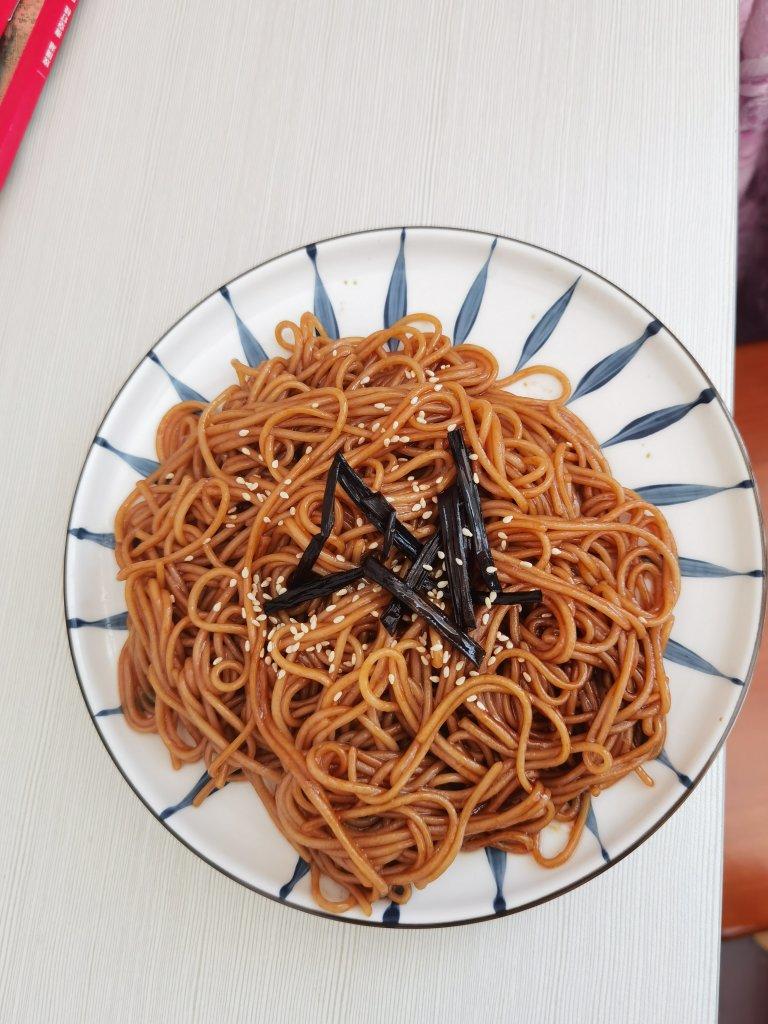 极香的葱油面