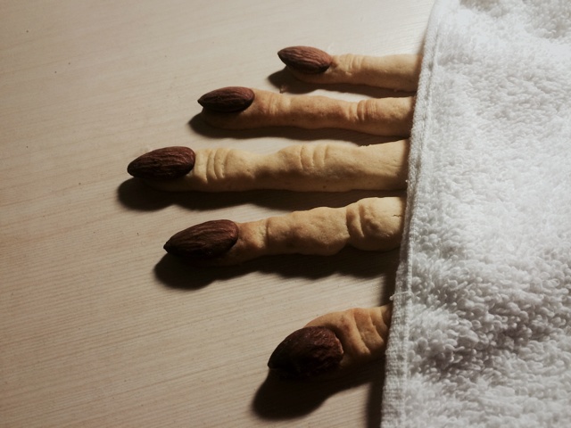 女巫手指饼干