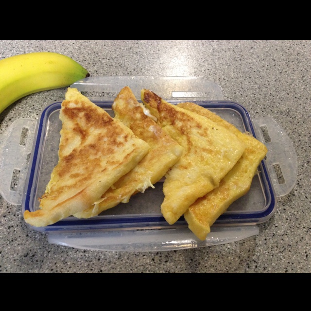 煎鸡蛋吐司