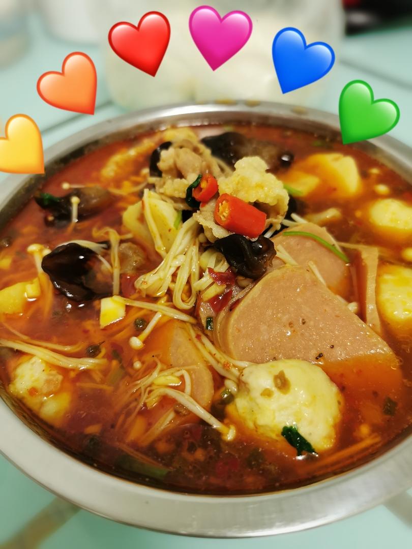 麻辣金针肥牛锅