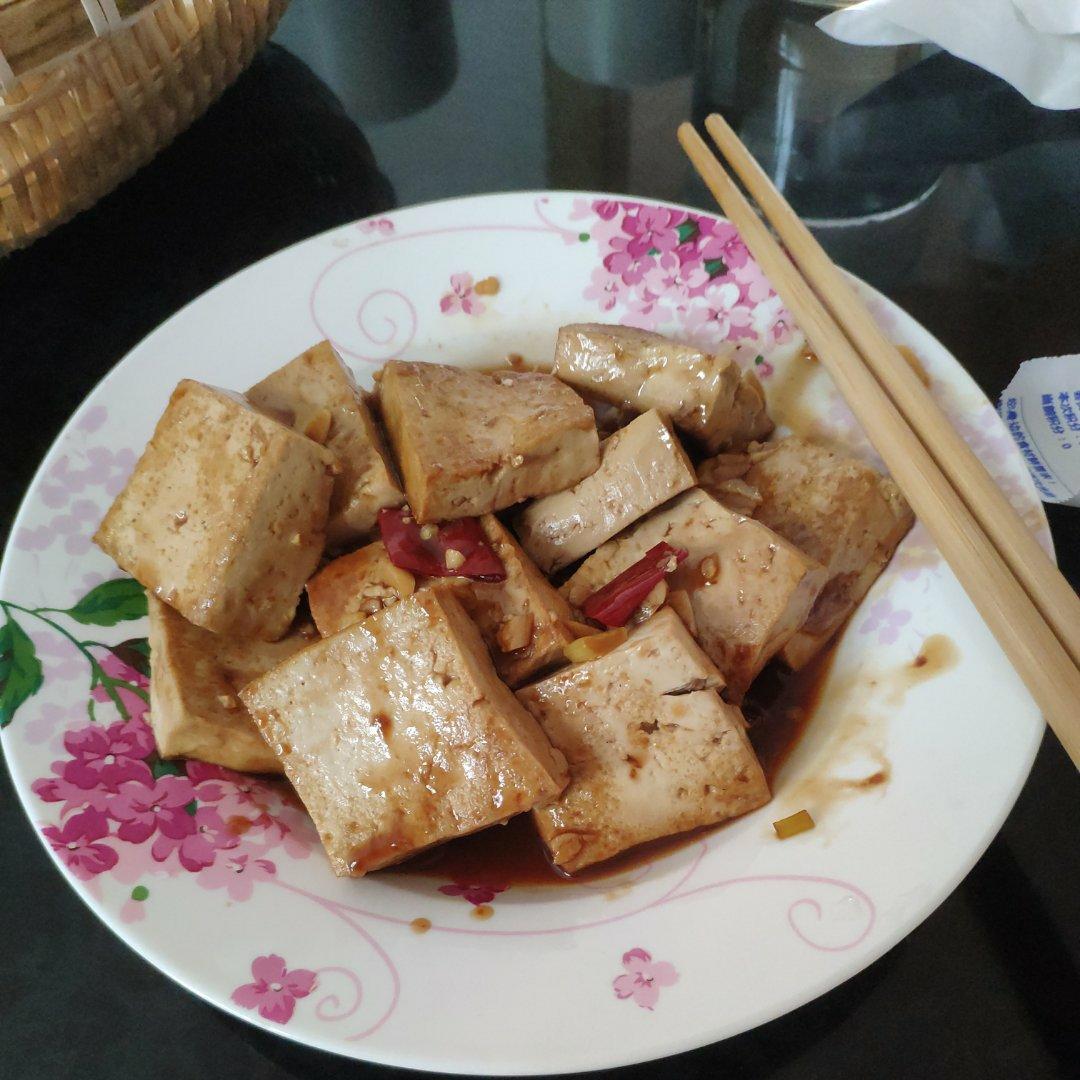厨师长教你：“懒人烧豆腐”的家常做法，很简单懒人的做法，收藏