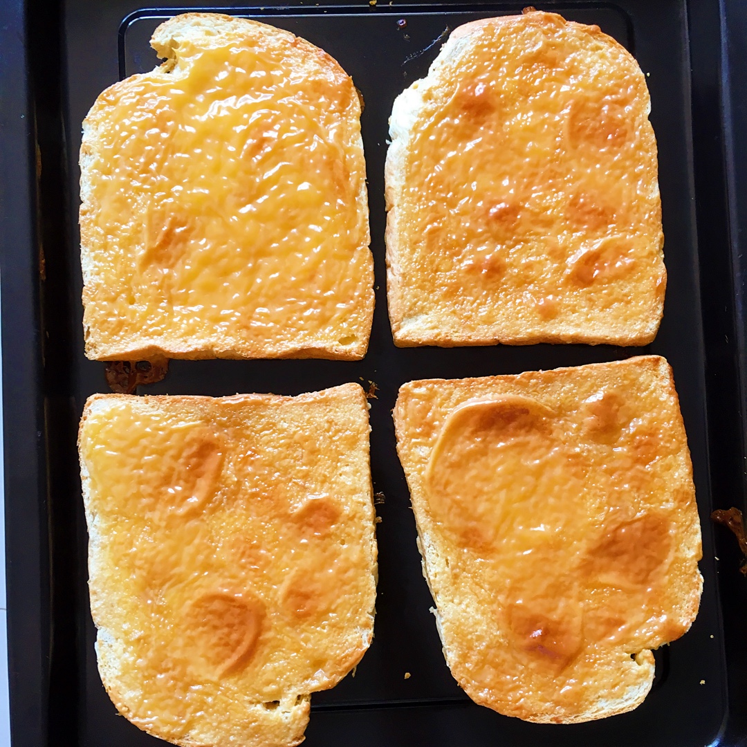 蜂蜜芝士厚多士