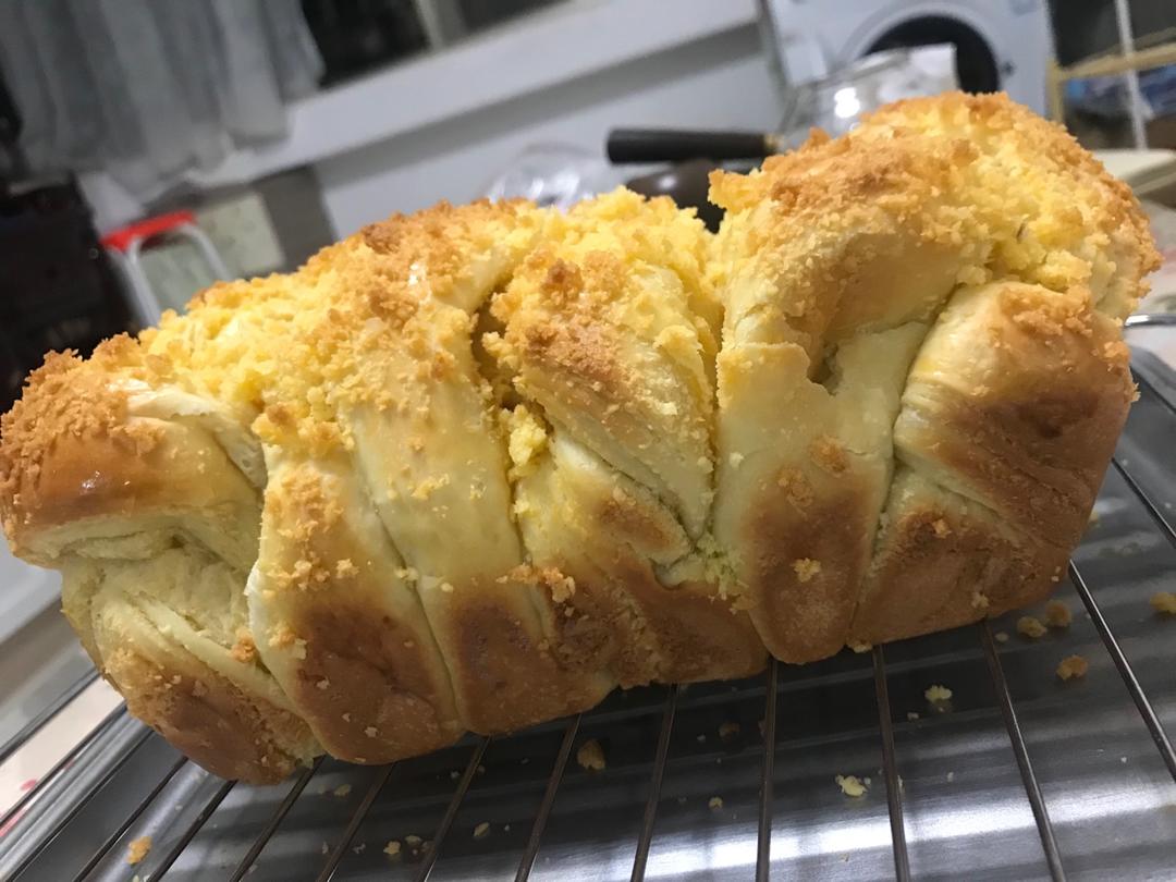 视频菜谱：做过几百次的椰蓉吐司面包