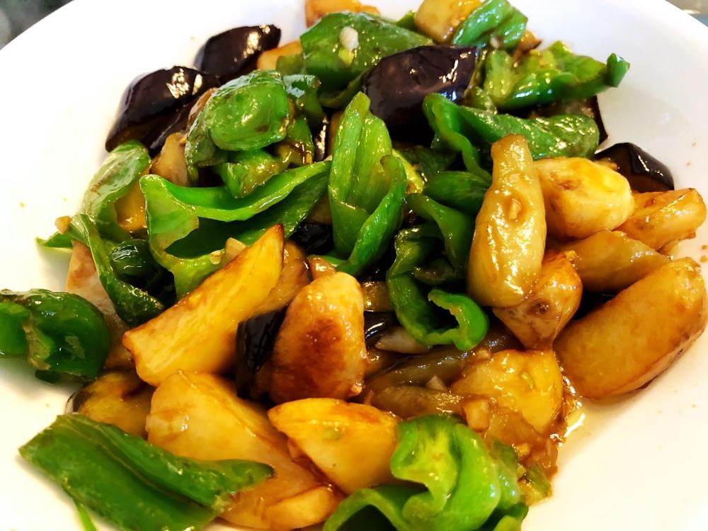 【最正宗的地三鲜的做法_地三鲜家常做法_怎么做好吃】