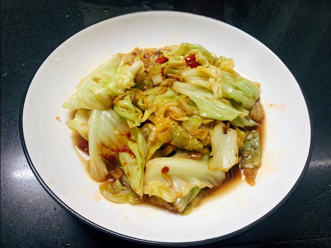 醋溜手撕包菜（超简单做法）