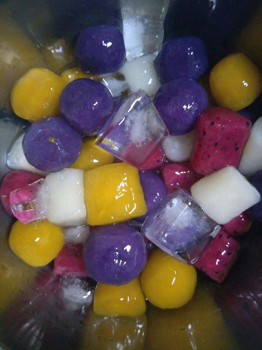 Q弹芋圆的做法 （有视频，学会做柔韧不散的面团）