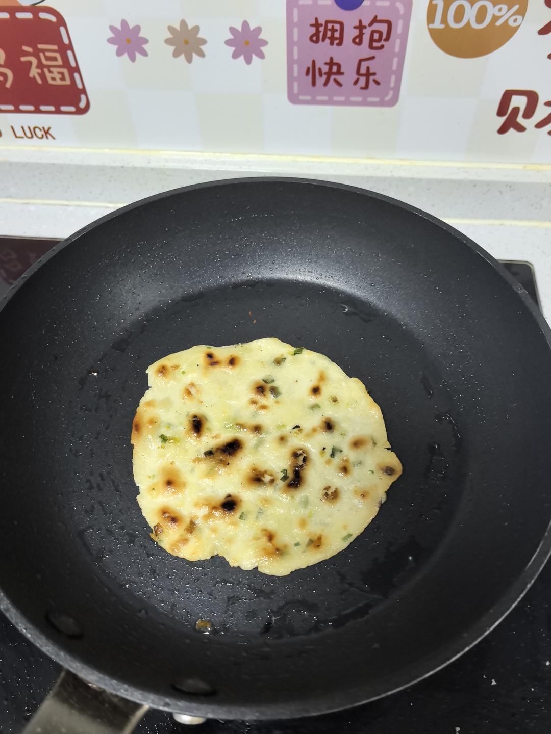 层层起酥的葱油饼（解决剩余饺子面团）