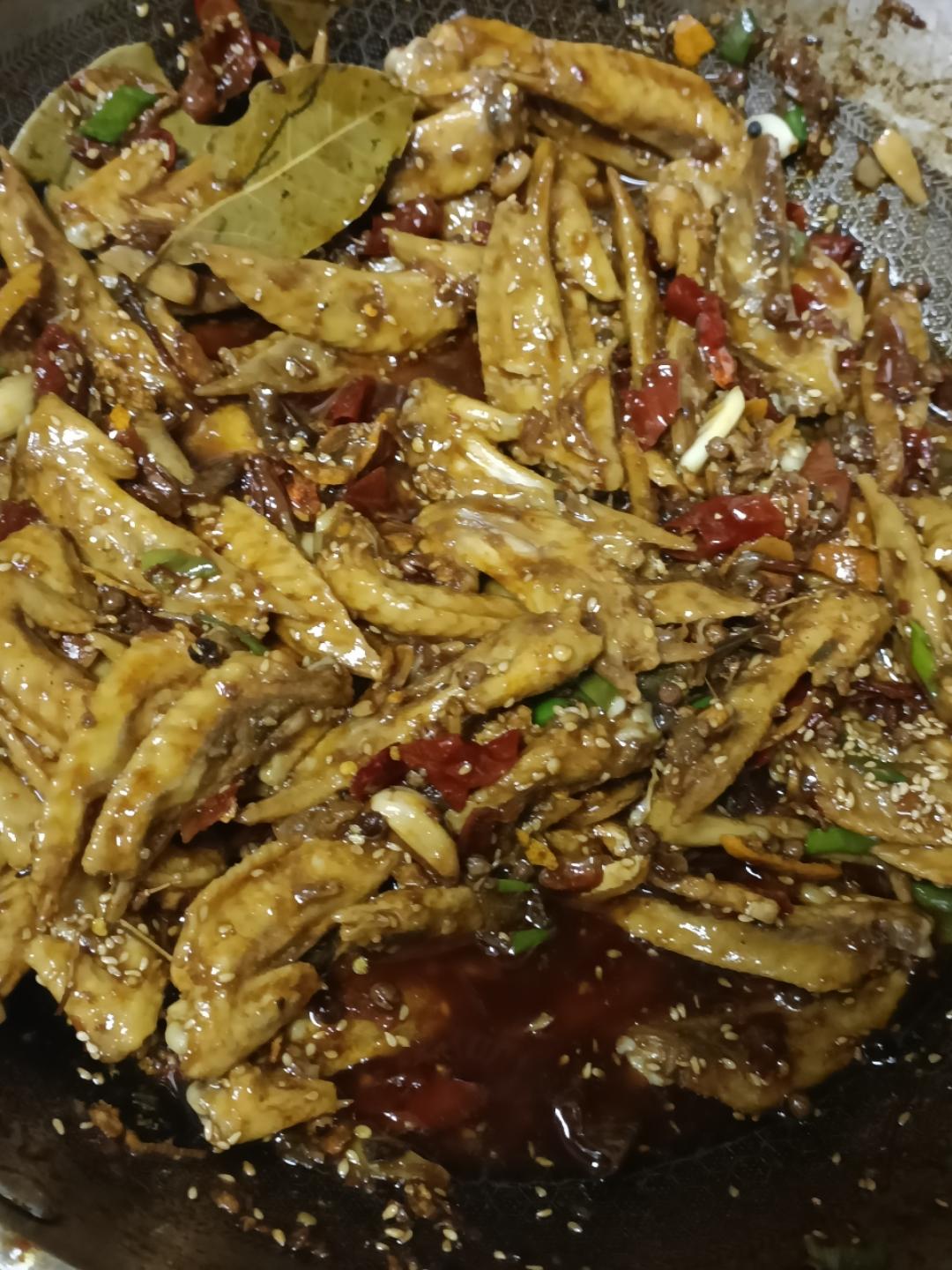 冷吃香辣鸡翅尖 好好吃！