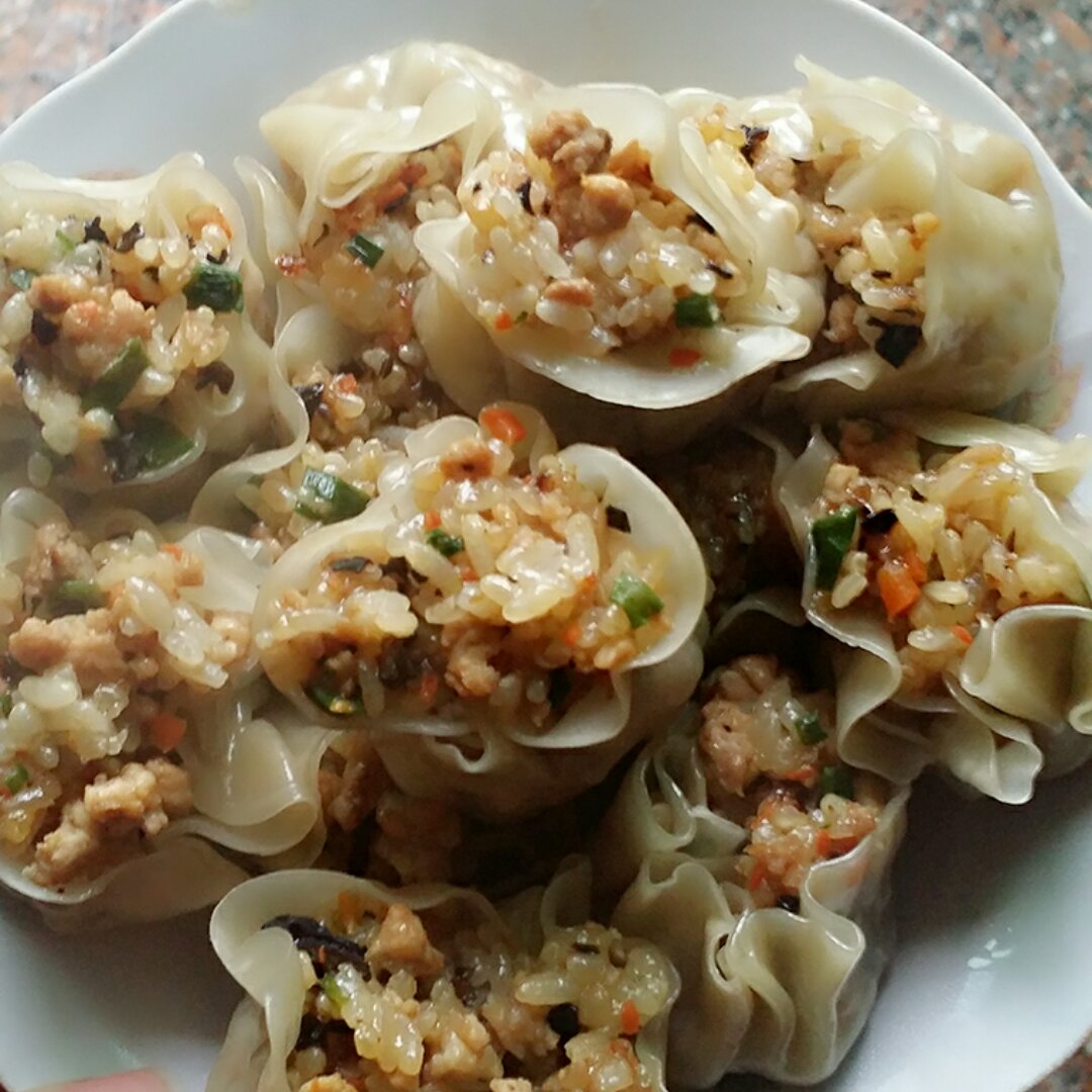 馄饨皮糯米烧麦