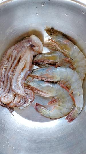 🦐虾油海鲜炒饭的做法 步骤5