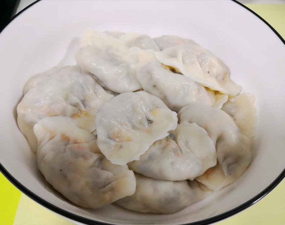 奶奶馋哭的素饺子的做法