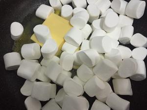 棉花糖牛轧糖（自由调节软硬程度）的做法 步骤2