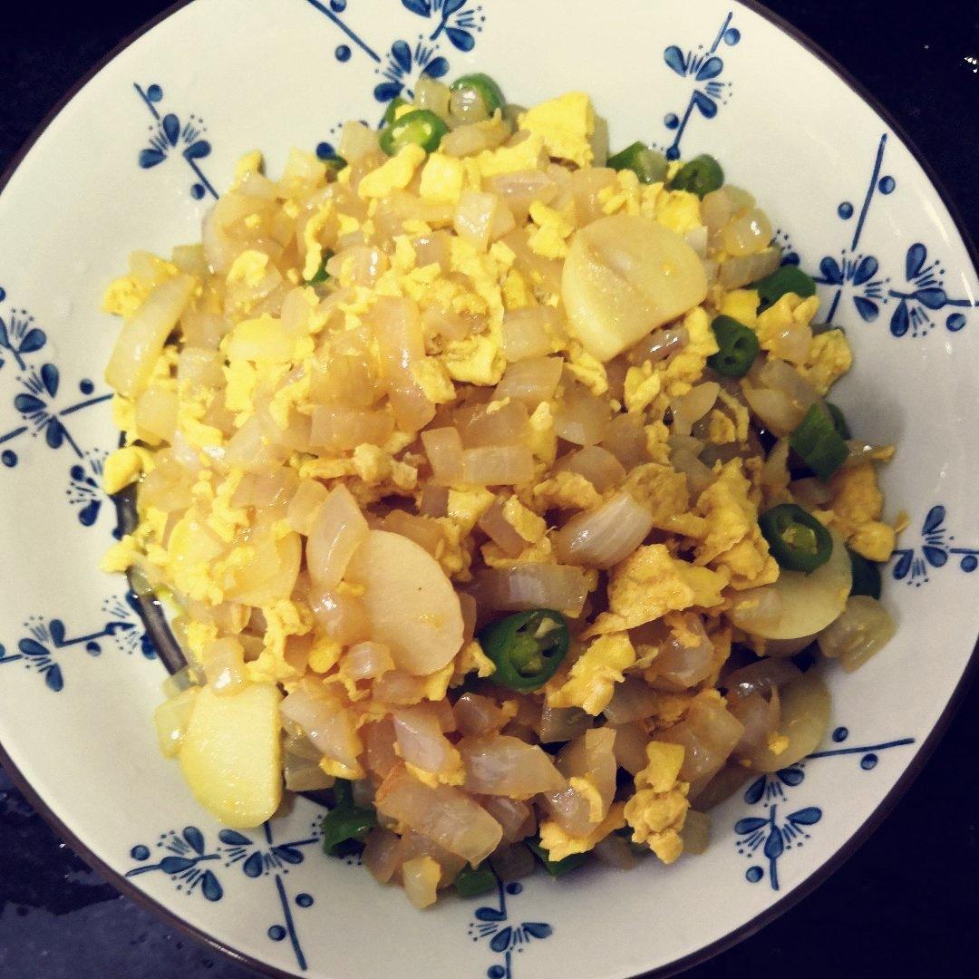 洋葱炒鸡蛋