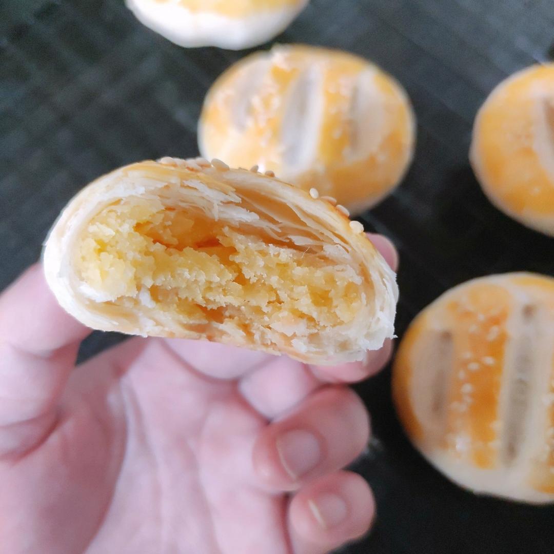 老婆饼（金沙奶黄馅）