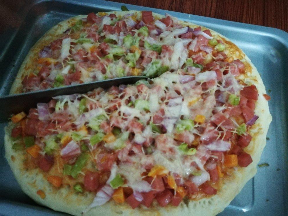 8寸纯手工什锦披萨