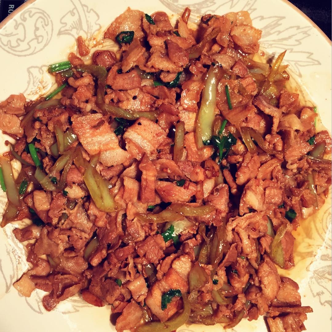 农家小炒肉【记忆中勾魂的油汤】