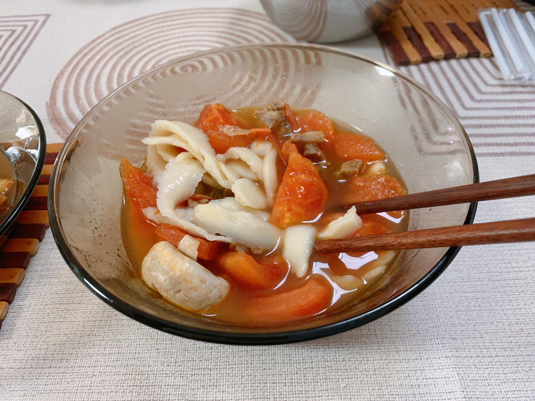 牛肉刀削面