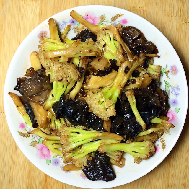 花菜炒木耳