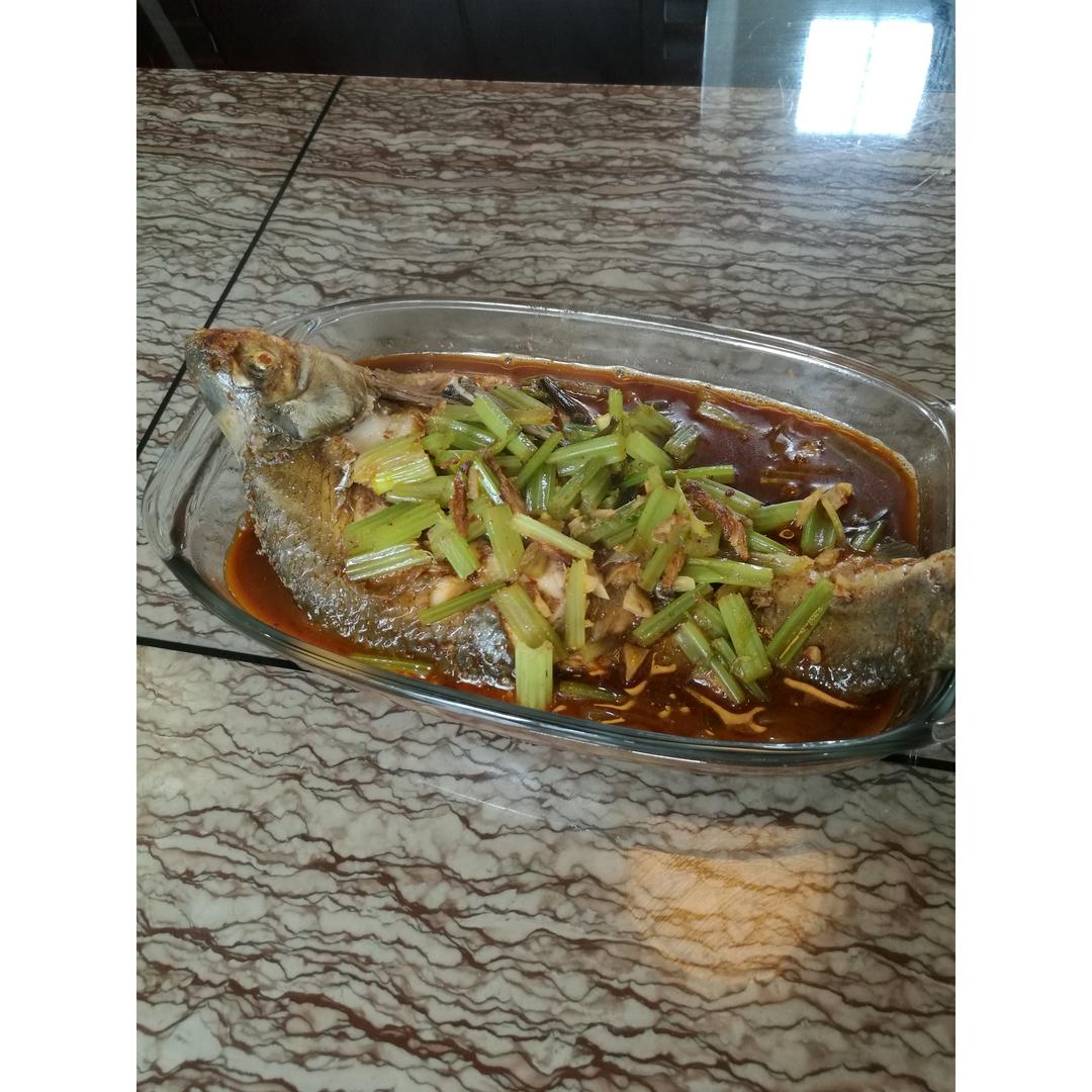 双椒煎边鱼