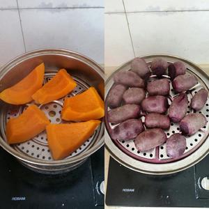 南瓜紫薯双色发糕的做法 步骤3
