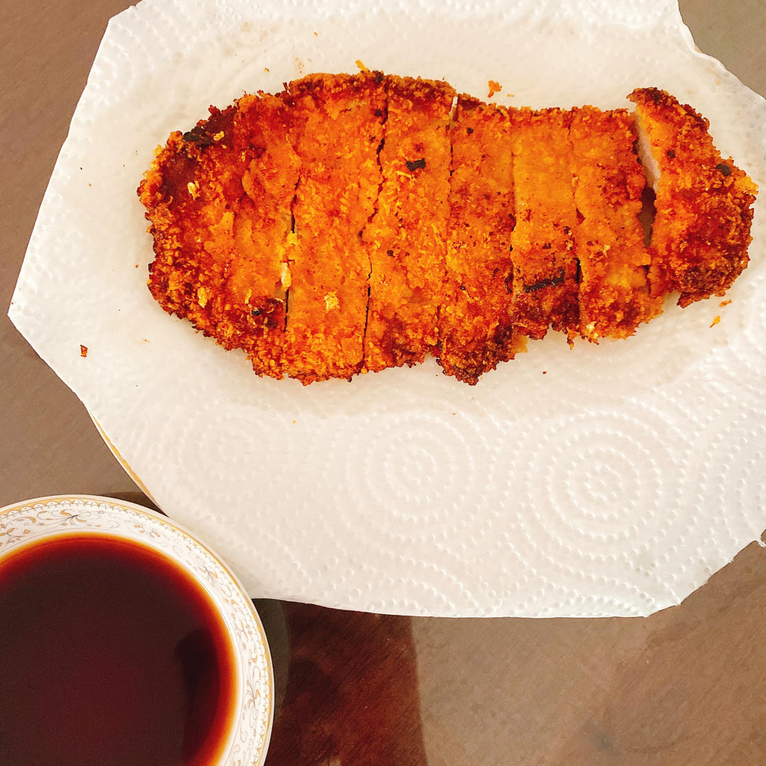 上海炸猪排「配泰康黄牌辣酱油」