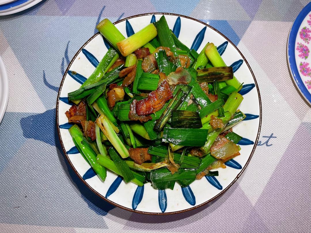 超下饭的蒜苗炒腊肉的做法