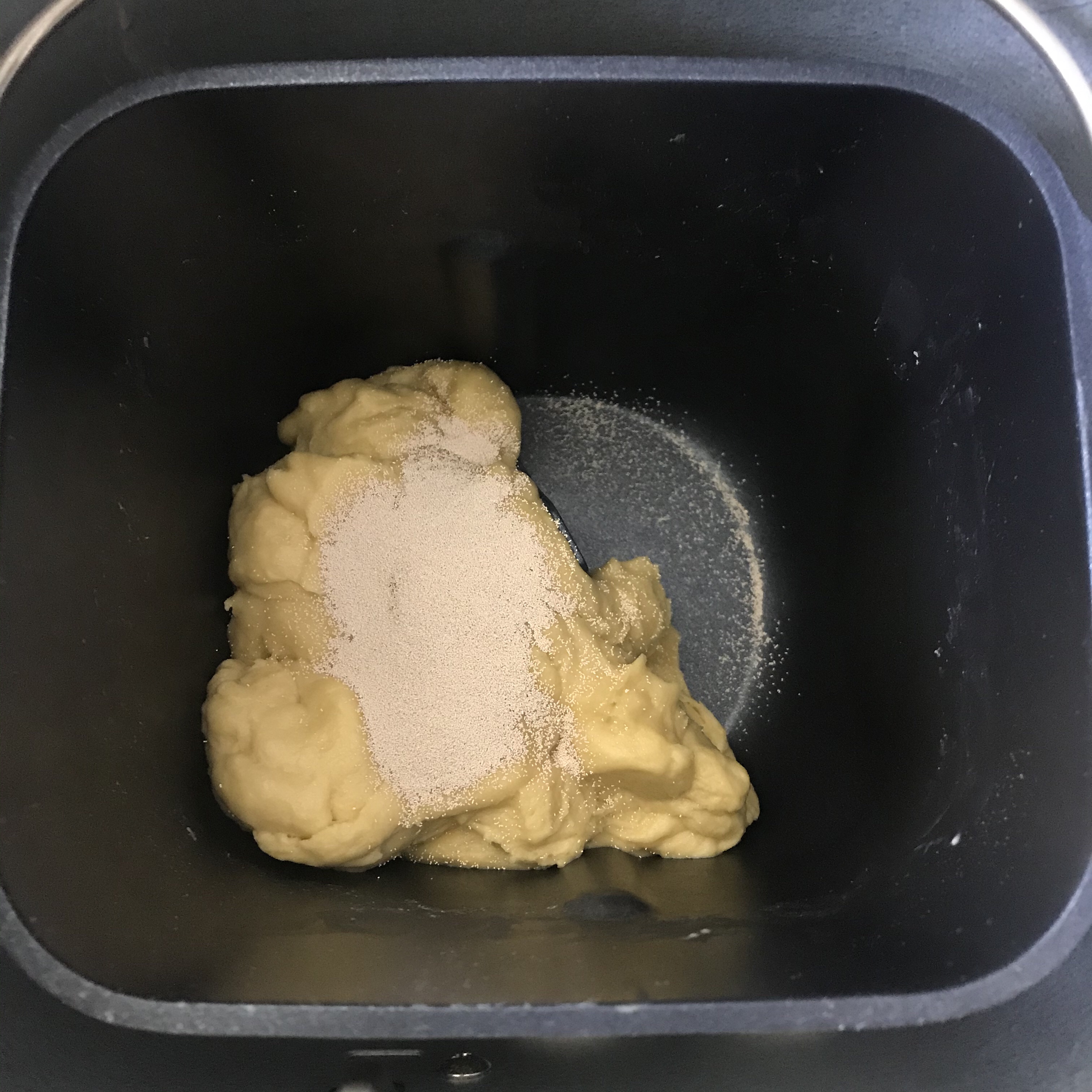 日式盐面包（松下面包机也能做到夹心）的做法 步骤2