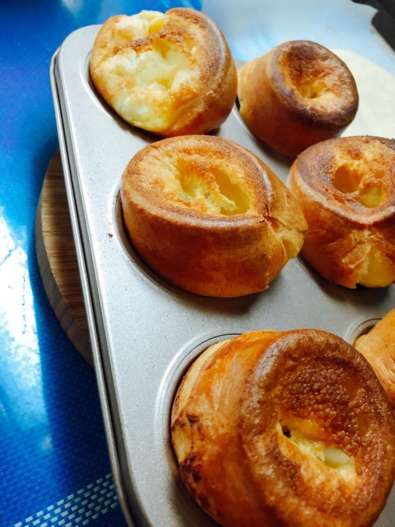 香味浓郁——约克郡布丁 Yorkshire Pudding（不是布丁的布丁）